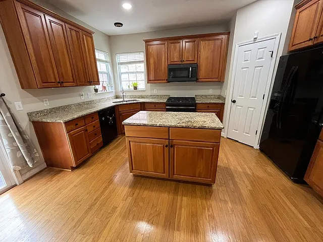 1314 Tilton Dr — Photo 17