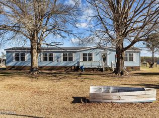 235 Golden Farm Rd, BEAUFORT, NC 28516