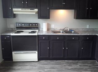 698 Bath Rd #B, Wiscasset, ME 04578