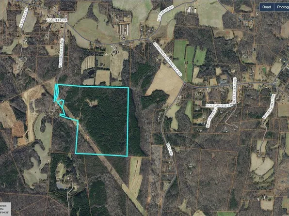 2387 Wagon Wheel Rd, Yadkinville, NC 27055
