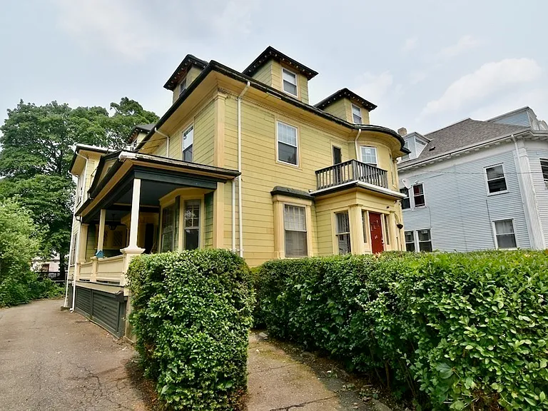 28 Brookledge St #1 — Photo 1