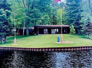 1627 Riverside Dr, Gladwin, MI 48624