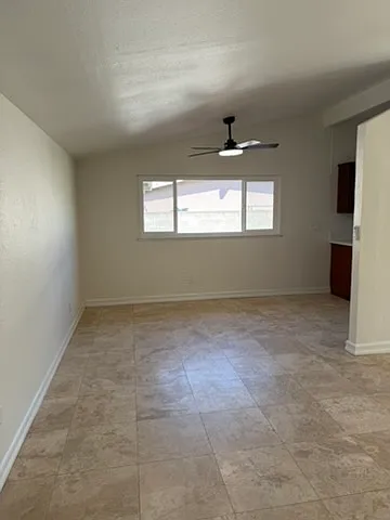 8920 Haskell St — Photo 4