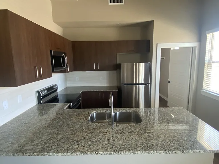 655 Harvest Moon Dr — Photo 11