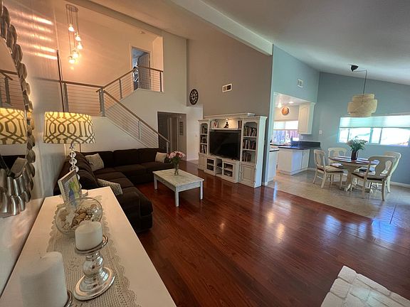 4th image of 7008 Tenbury Ct