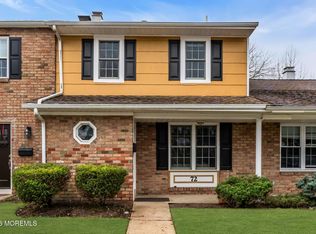 72 Kingsley Way, Freehold, NJ 07728