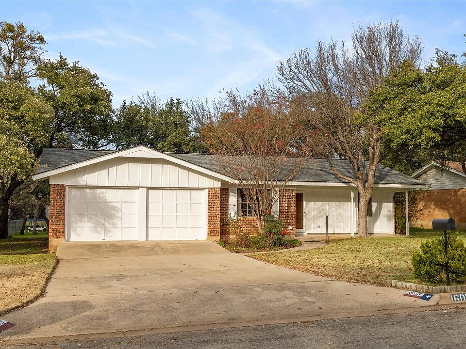 1st image of 1605 Highland Dr
