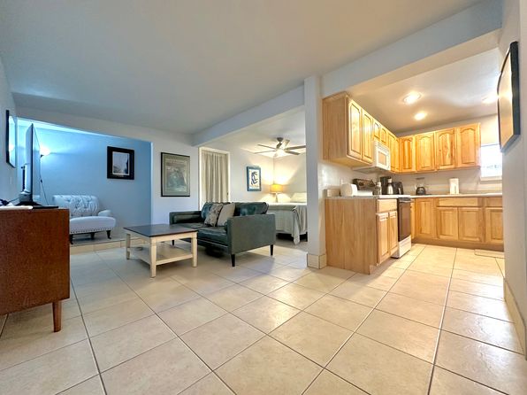 5513 N Northern Hills Dr #2