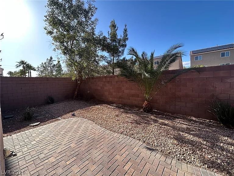 6754 Bel Canto Ct — Photo 32