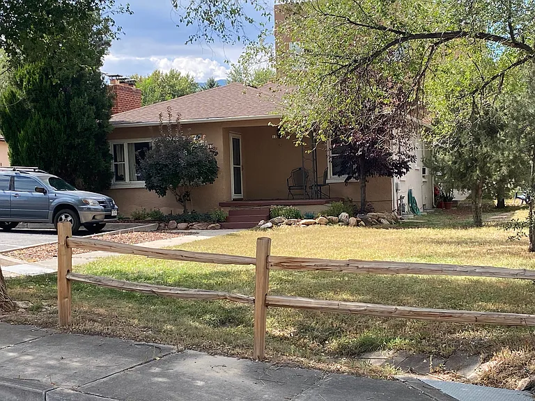 2 Hacienda Hts — Photo 12