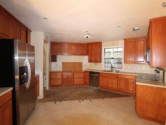 2nd image of 2106 Indian Heights Blvd