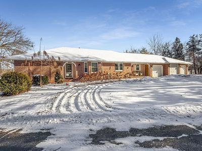 3199 Humboldt Rd, Green Bay, WI, 54311