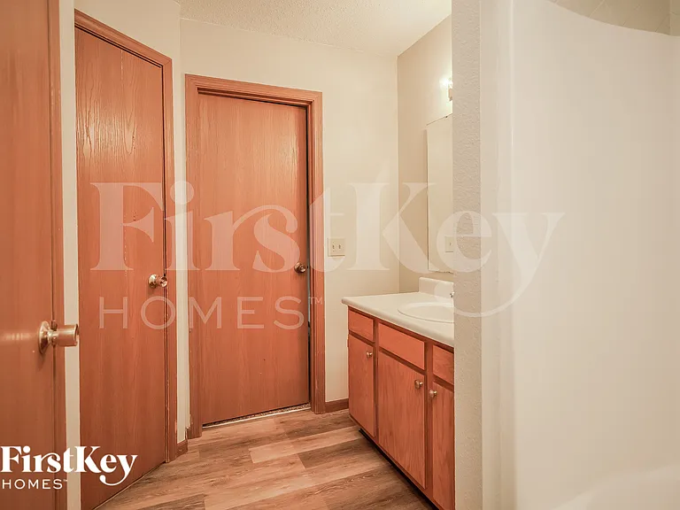 2891 Fieldstone Ct — Photo 16