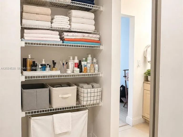2350 NE 135th St #206 — Photo 9
