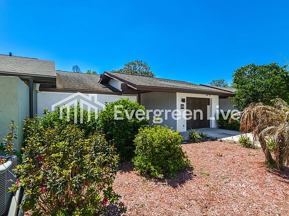 2nd image of 34 Huntley Ct