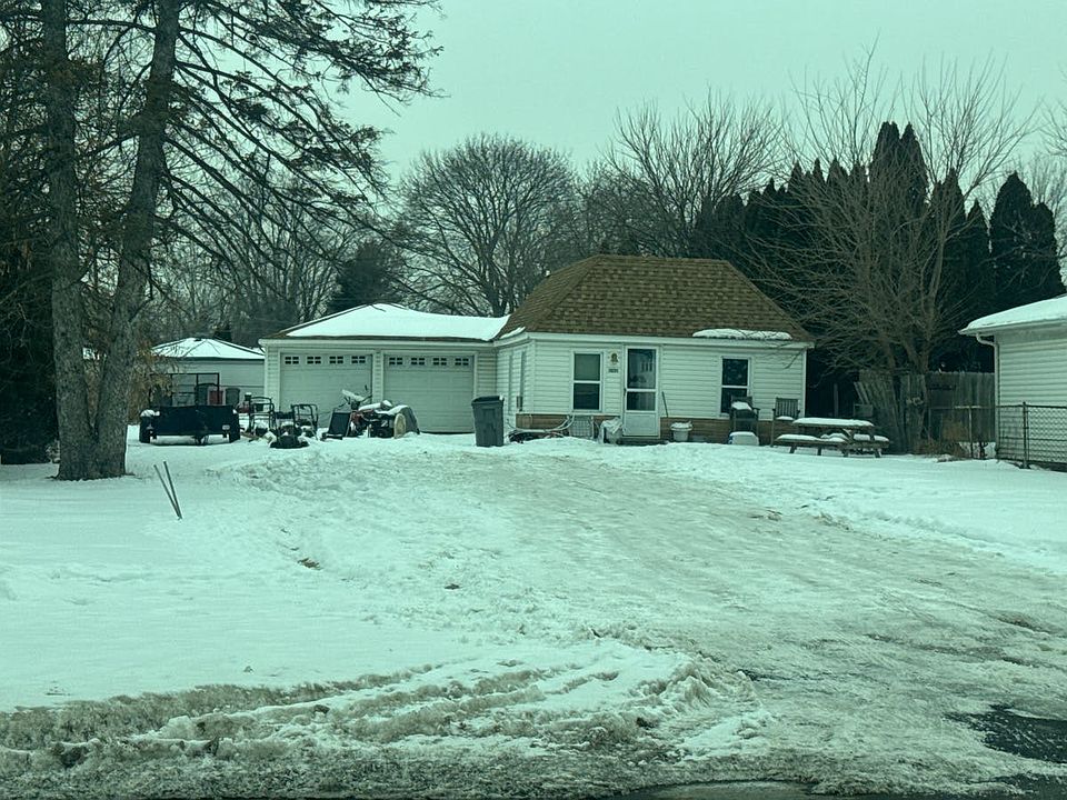 1st image of 19251 E Forteen Mile Rd