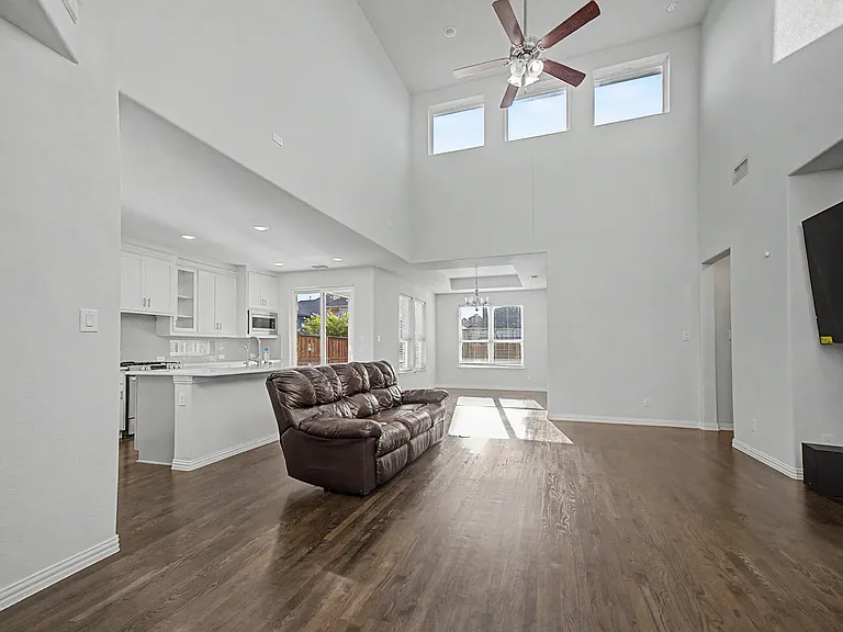 6862 Mistley Park — Photo 6