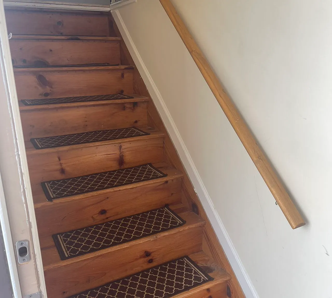 1 bed, 400 sqft, $1,800 — Photo 1