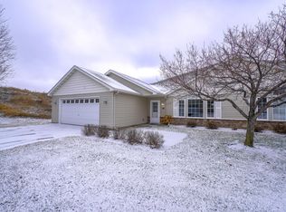 59 Brighton Path, Hudson, WI 54016