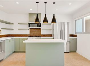 210 S Hamilton Dr APT 8, Beverly Hills, CA 90211