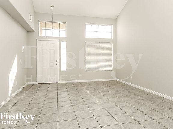 3rd image of 6031 Blue Autumn St