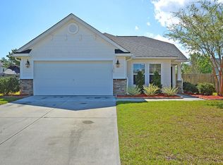 7017 Bellflower Ln, Hanahan, SC 29410