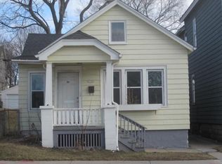 2136 N Holton St, Milwaukee, WI 53212