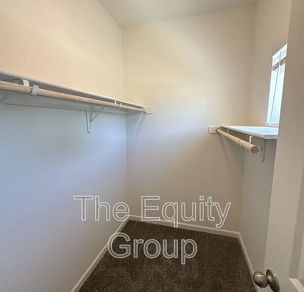 735 S Pinkham #105 — Photo 17