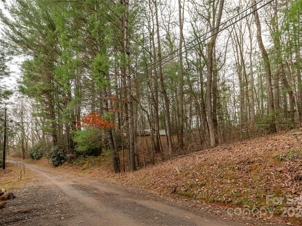 99999 Musterfield Dr #1, Asheville, NC 28805