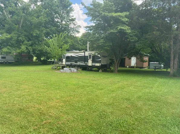 43 Daniel Ln, Talcott, WV 24981