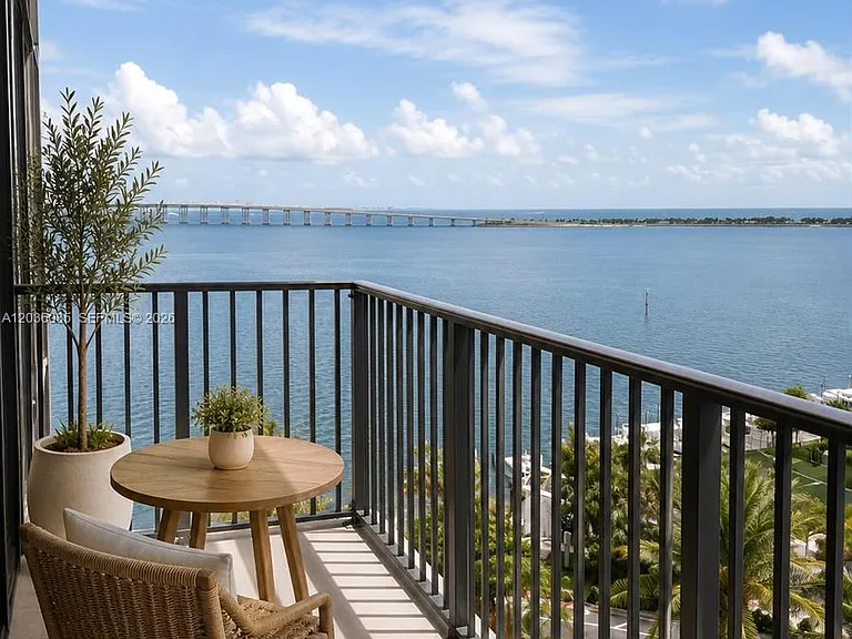 1450 Brickell Bay Dr #1003 — Photo 6