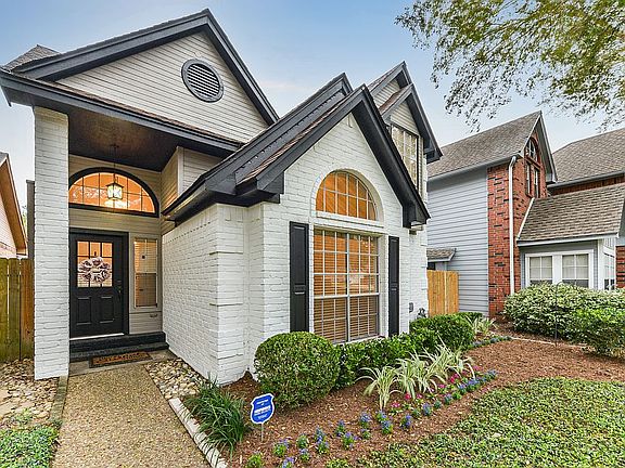 2nd image of 6633 Queensclub Dr