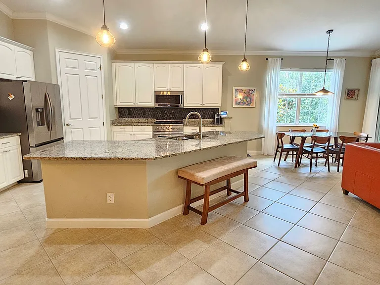 118 Bella Vista Ter #7C — Photo 42