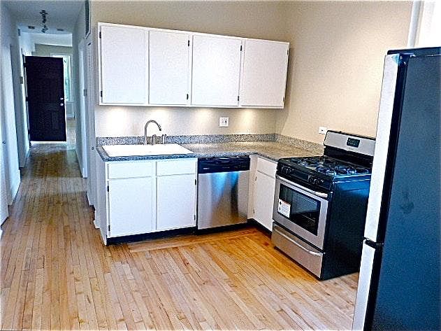 1st image of 1311 N Maplewood Ave APT 2