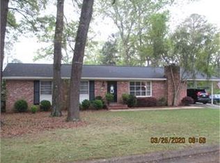 204 Wildwood Cir, Americus, GA 31709