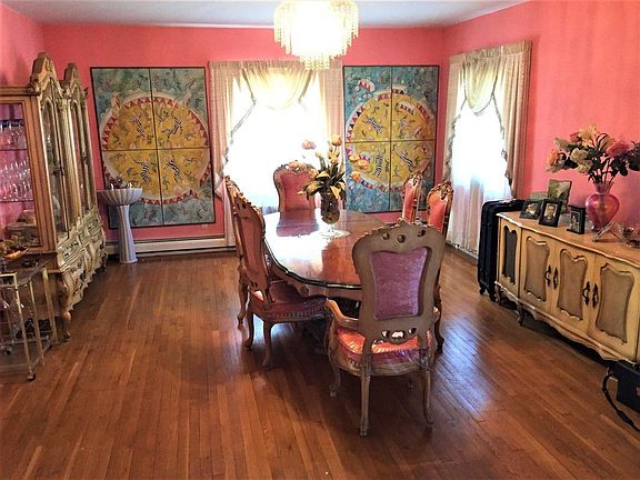 2nd image of 3834 Neptune Ave