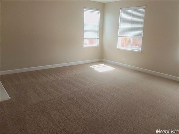 2nd image of 461 Heather Creek Dr