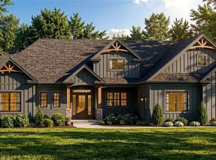 421 County Line Rd, Webster, NY 14519
