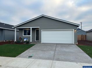 526 Luna Way, Lebanon, OR 97355