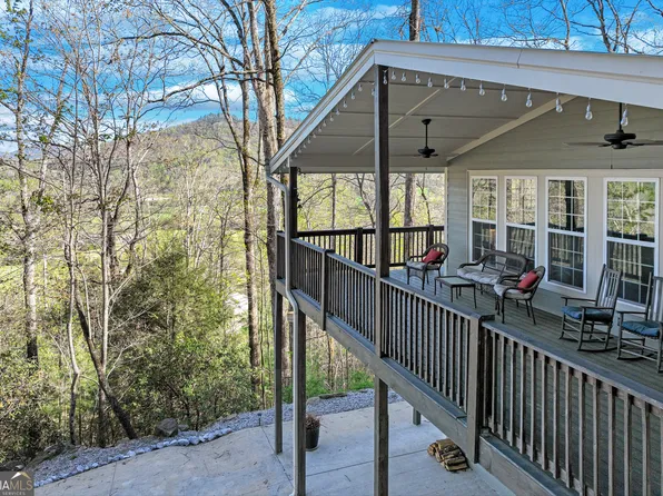 243 Degroff Ln, Rabun Gap, GA 30568