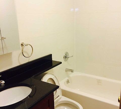 4th image of 13757 Juniper Ave