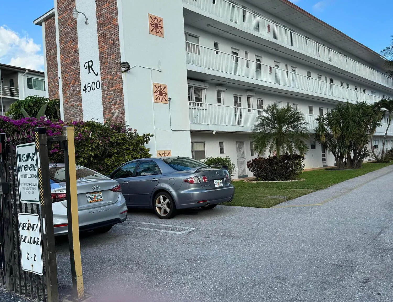 1 bed, 1.0 bath, 660 sqft, $1,695 — Photo 2