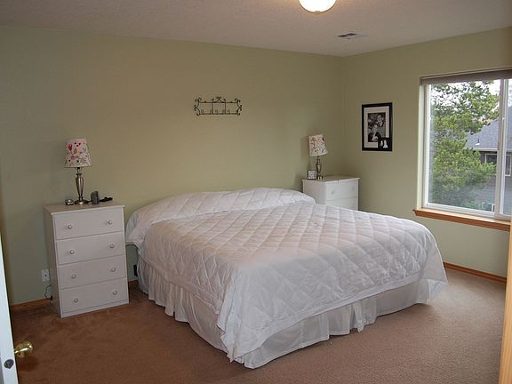 5th image of 1534 SE 62nd Ave