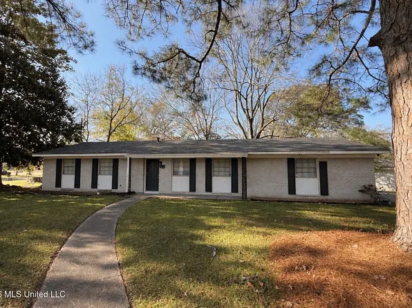 1740 Smallwood St, Jackson, MS 39212