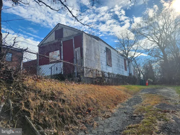 2309 Irving St SE, Washington, DC 20020