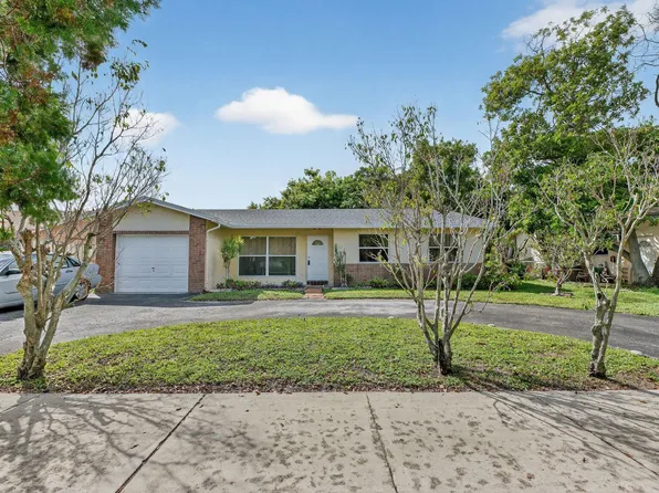 8400 Johnson Street, Pembroke Pines, FL 33024