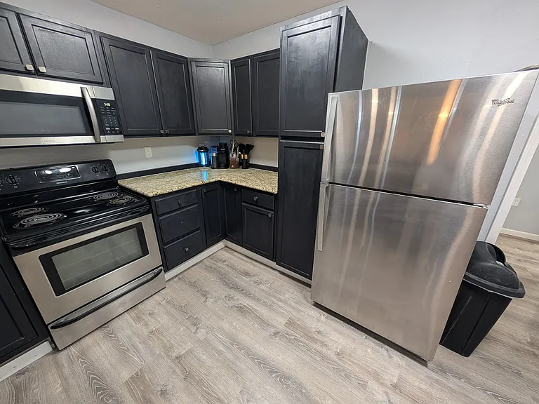 508 N San Antonio St #A — Photo 5