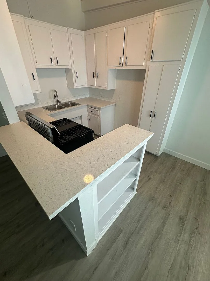 g1219 — Photo 2
