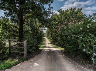 425 SW Musteen Rd, Springdale, AR 72762