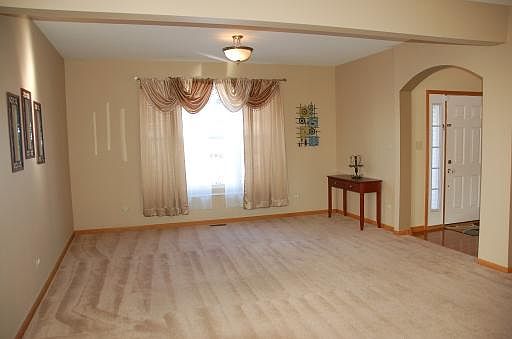 3rd image of 1605 Stanton Ln